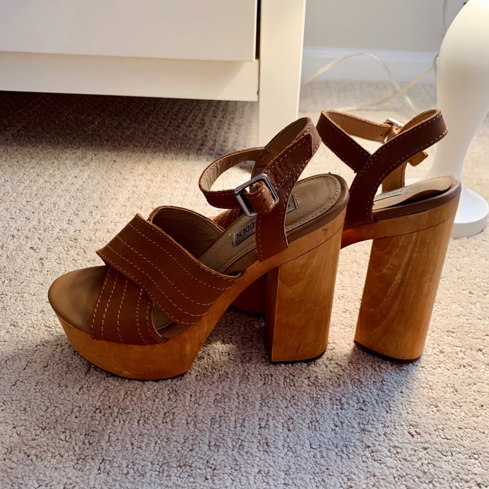 Steve Madden Size 7 Wedges